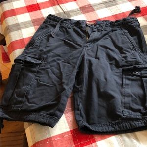 Men’s cargo shorts